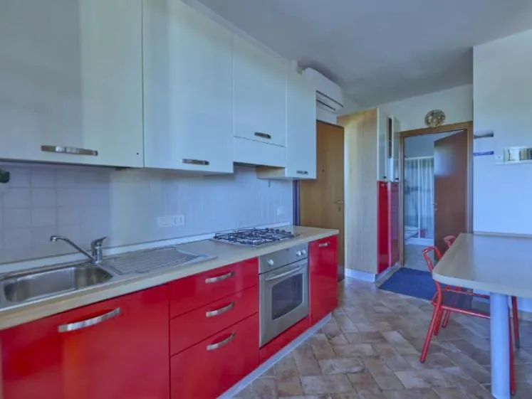 Silvana Nisporto Apartment