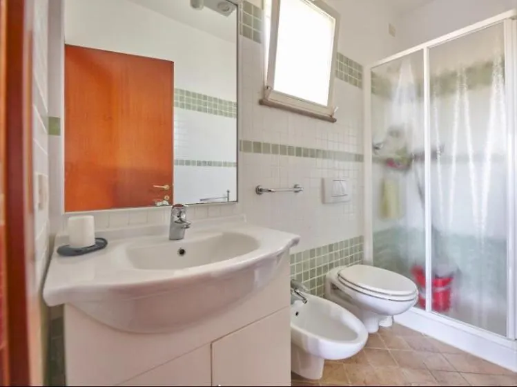 Silvana Nisporto Apartment